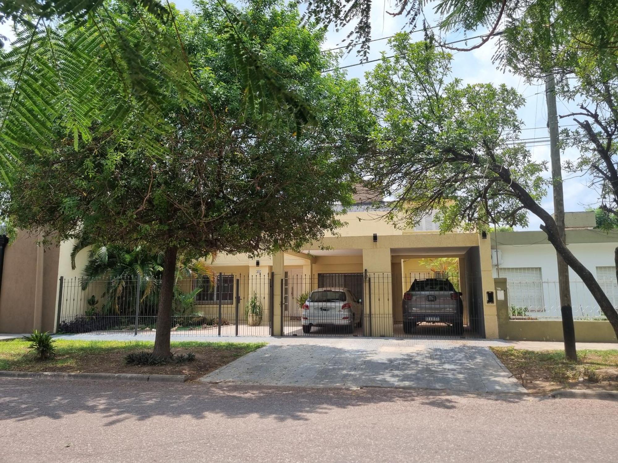 Espectacular Casona Boutique Con Pileta Y Gym!! Hasta 4 Huespedes Apartment Saenz Pena  Exterior photo
